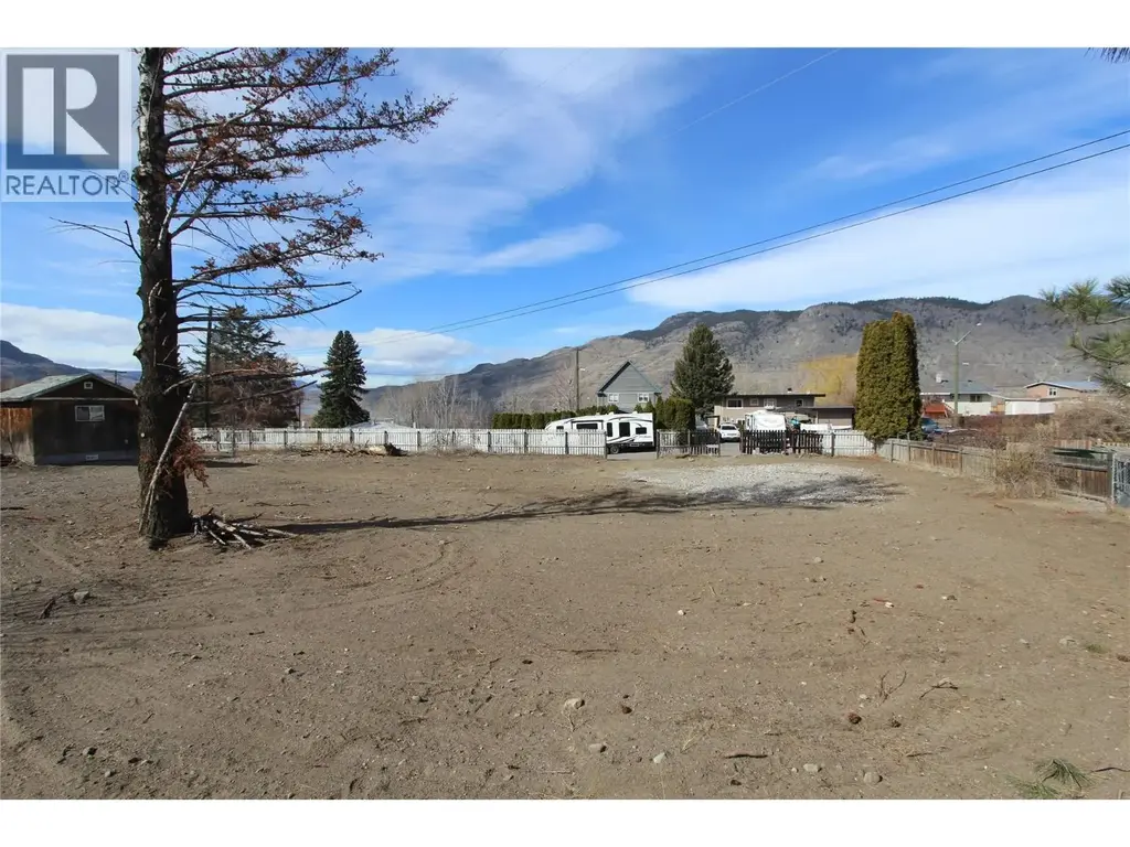 7114 Hillcrest Drive, Kamloops